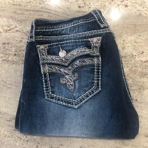Women’s Rock Revival jeans